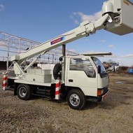   15  Mitsubishi Canter